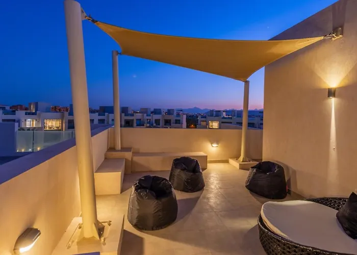 Appartement Vogue & Idyllic 2 Bdr Mangroovy Free Pool & Access Hurghada